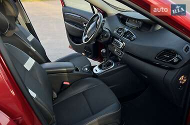 Минивэн Renault Grand Scenic 2012 в 