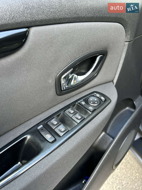 Мінівен Renault Grand Scenic 2013 в Полтаві