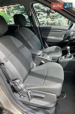 Минивэн Renault Grand Scenic 2009 в 