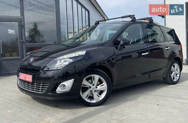 Мінівен Renault Grand Scenic 2010 в 