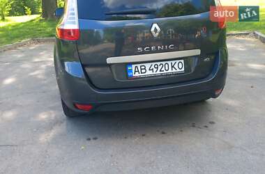 Мінівен Renault Grand Scenic 2011 в 
