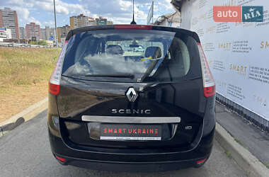 Минивэн Renault Grand Scenic 2010 в 