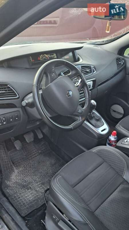 Минивэн Renault Grand Scenic 2015 в Ковеле