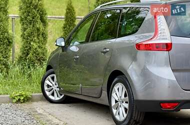 Мінівен Renault Grand Scenic 2013 в 