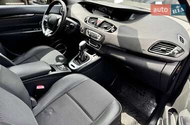 Минивэн Renault Grand Scenic 2012 в 