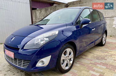 Минивэн Renault Grand Scenic 2009 в 