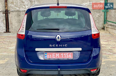 Минивэн Renault Grand Scenic 2009 в 