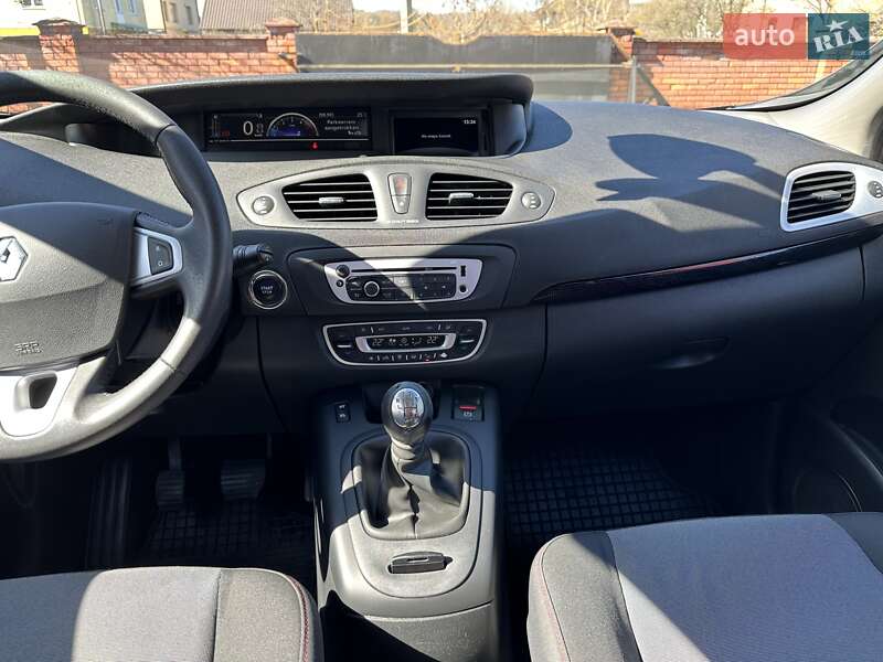 Минивэн Renault Grand Scenic 2013 в Ивано-Франковске