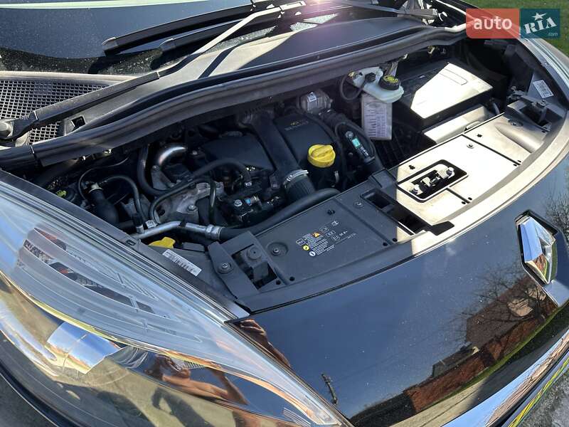 Минивэн Renault Grand Scenic 2013 в Ивано-Франковске