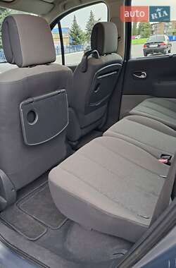 Минивэн Renault Grand Scenic 2008 в 