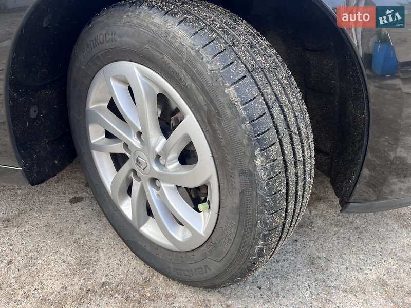 Мінівен Renault Grand Scenic 2013 в Южноукраїнську фото 17 Мінівен Renault Grand Scenic 2013 в Южноукраїнську