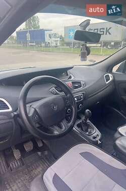 Мінівен Renault Grand Scenic 2010 в 