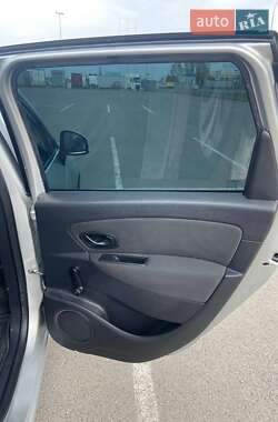 Мінівен Renault Grand Scenic 2010 в 