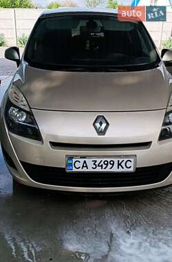 Минивэн Renault Grand Scenic 2011 в Золотоноше