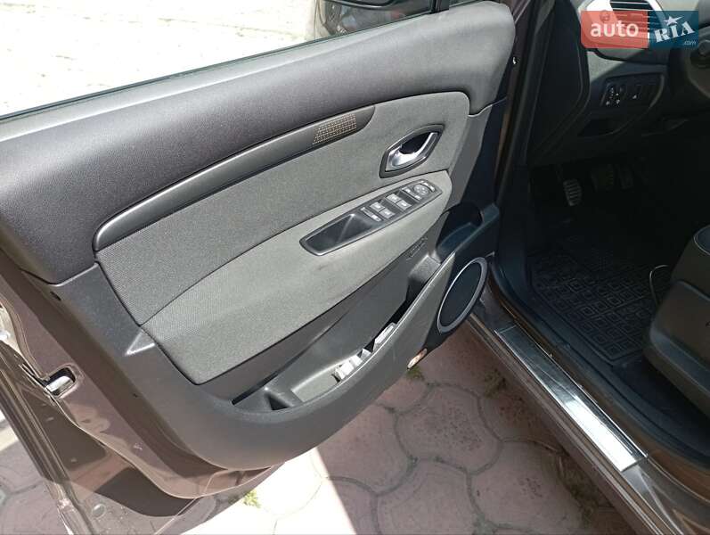 Минивэн Renault Grand Scenic 2009 в Бучаче