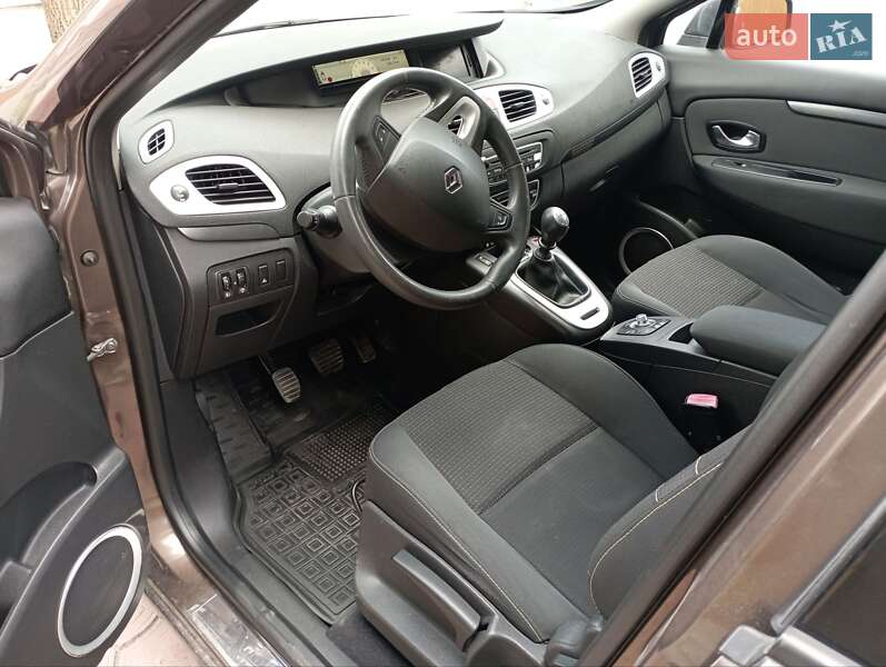 Минивэн Renault Grand Scenic 2009 в Бучаче
