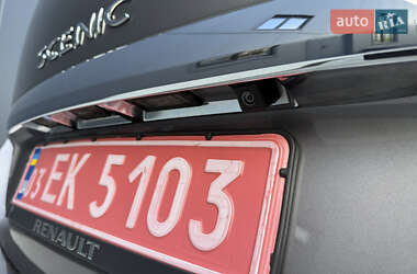Минивэн Renault Grand Scenic 2014 в 
