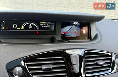 Минивэн Renault Grand Scenic 2014 в 