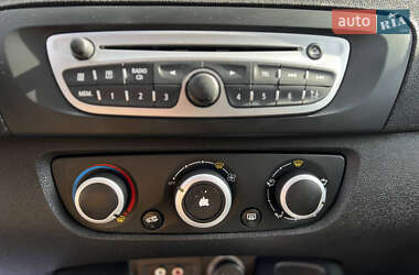 Минивэн Renault Grand Scenic 2011 в 