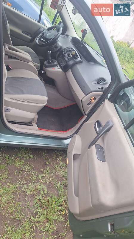 Мінівен Renault Grand Scenic 2004 в Старокостянтинові