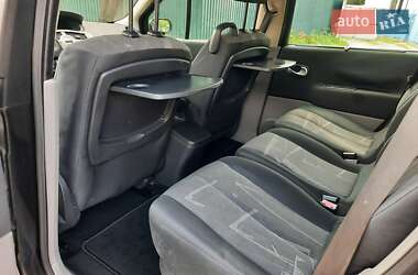 Минивэн Renault Grand Scenic 2006 в 