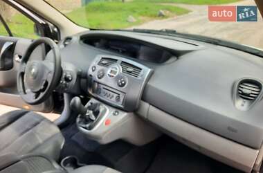 Минивэн Renault Grand Scenic 2006 в 