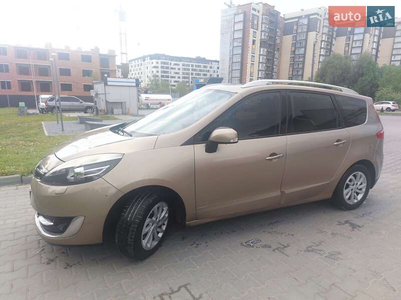 Renault Grand Scenic 2013