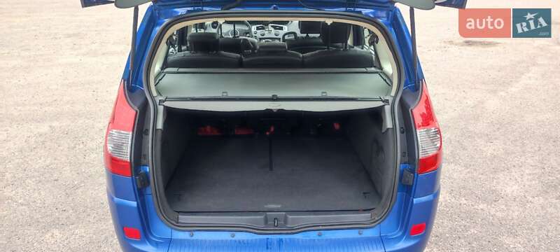Минивэн Renault Grand Scenic 2007 в Дубно