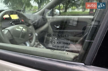 Мінівен Renault Grand Scenic 2011 в 