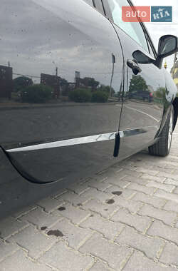 Минивэн Renault Grand Scenic 2011 в 