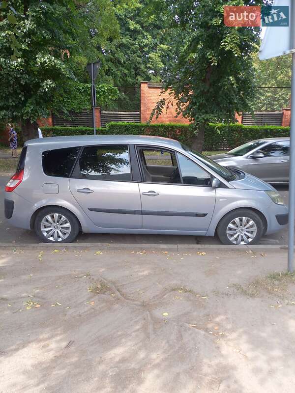 Мінівен Renault Grand Scenic 2004 в 