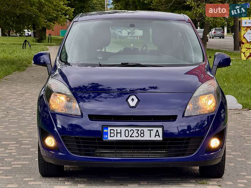 Мінівен Renault Grand Scenic 2010 в Одесі