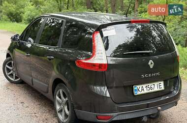Минивэн Renault Grand Scenic 2009 в 