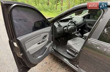 Минивэн Renault Grand Scenic 2009 в 
