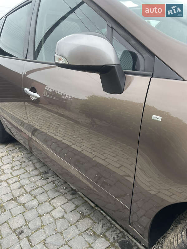 Минивэн Renault Grand Scenic 2010 в Стрые