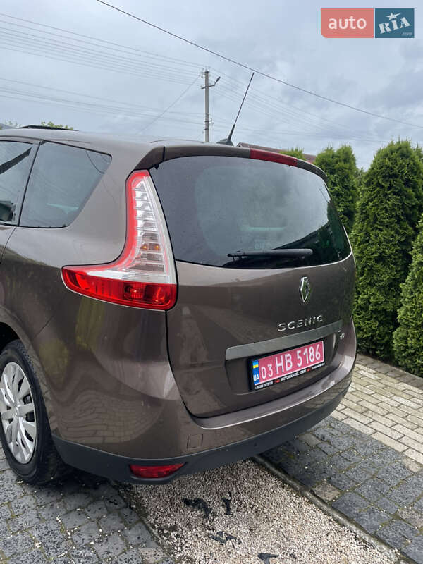 Минивэн Renault Grand Scenic 2010 в Стрые