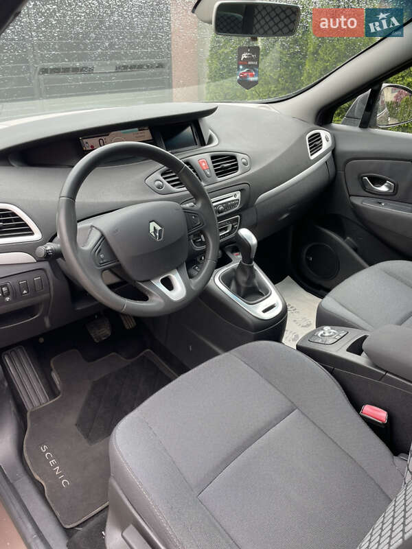Минивэн Renault Grand Scenic 2010 в Стрые
