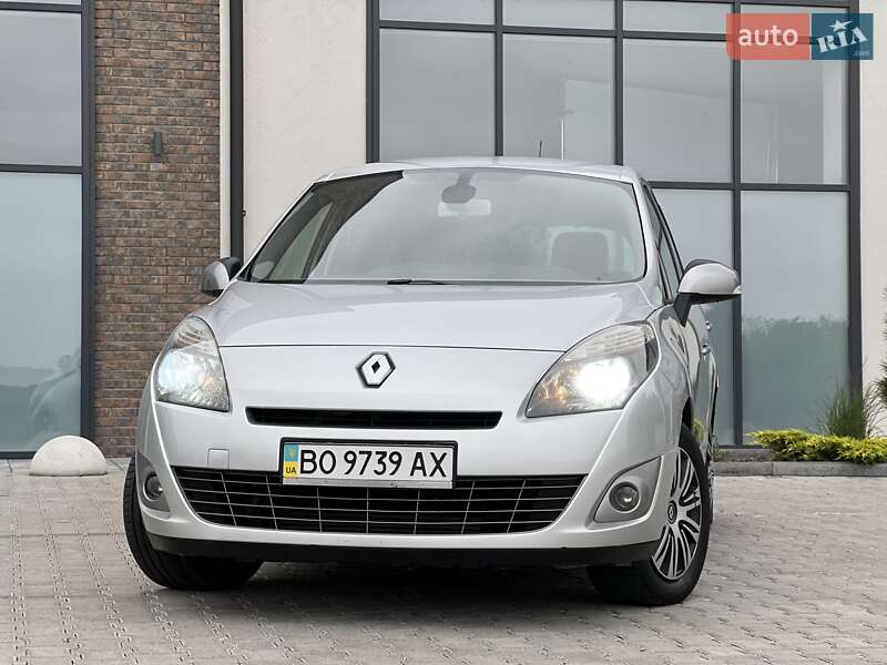 Renault Grand Scenic 2010
