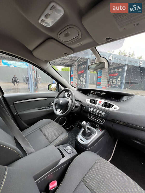 Минивэн Renault Grand Scenic 2010 в Коломые
