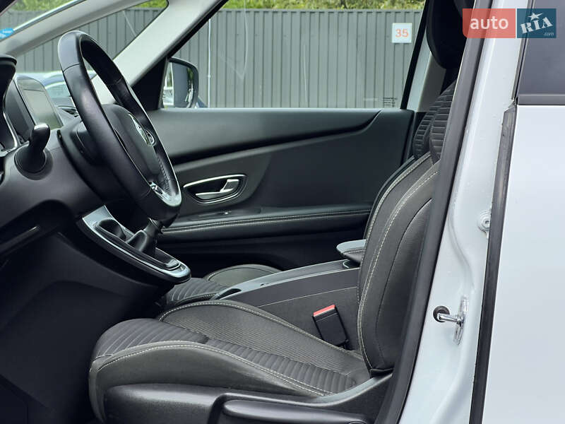 Минивэн Renault Grand Scenic 2017 в Луцке