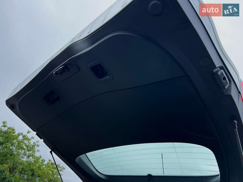 Минивэн Renault Grand Scenic 2017 в Луцке