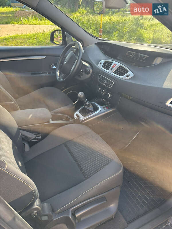 Мінівен Renault Grand Scenic 2009 в Чернігові