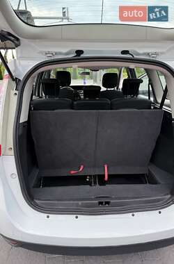 Мінівен Renault Grand Scenic 2013 в 