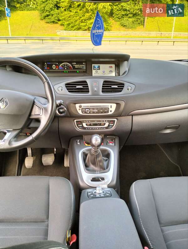 Минивэн Renault Grand Scenic 2015 в Броварах