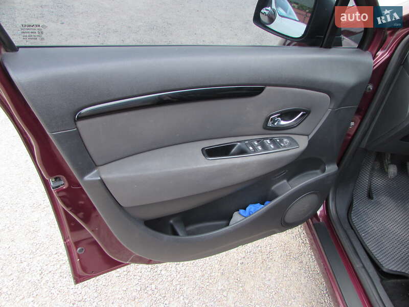 Минивэн Renault Grand Scenic 2012 в Кропивницком