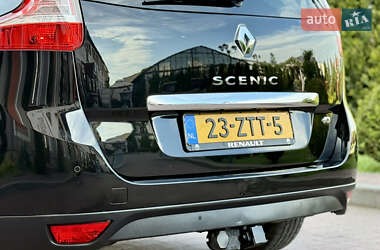 Минивэн Renault Grand Scenic 2014 в 