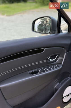 Мінівен Renault Grand Scenic 2014 в 