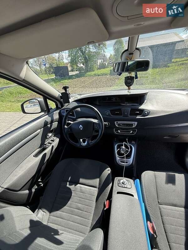 Минивэн Renault Grand Scenic 2016 в Ивано-Франковске