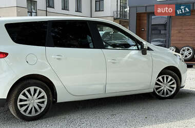 Мінівен Renault Grand Scenic 2014 в 