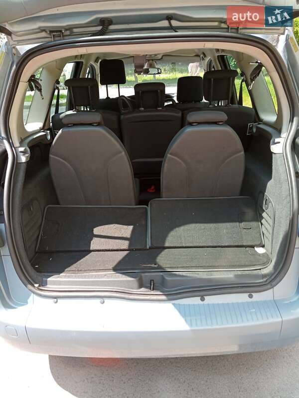 Минивэн Renault Grand Scenic 2007 в Луцке